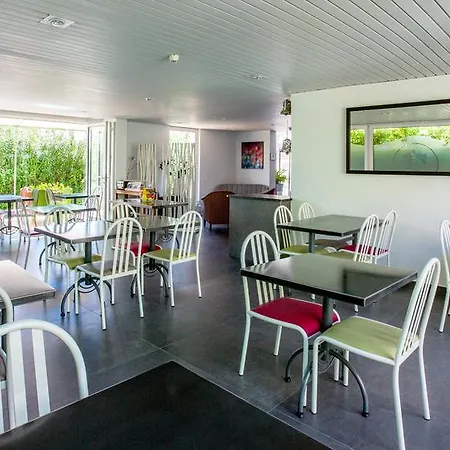 贝尔绿树酒店 酒店