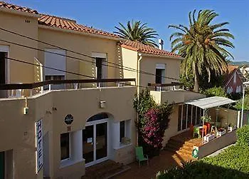 贝尔绿树酒店 酒店