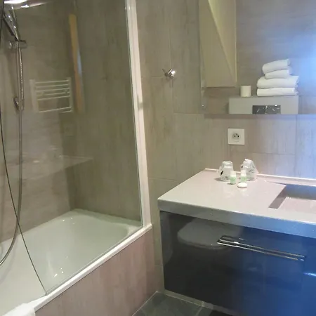 Bel Ombra Hotell 2*